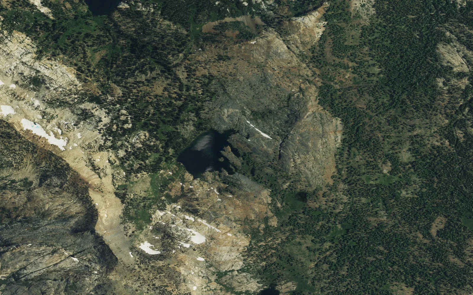 Aerial view centered on Lois camp area
