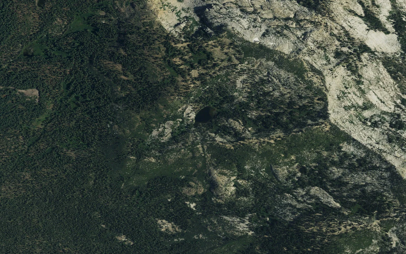 Aerial view centered on Tells camp area