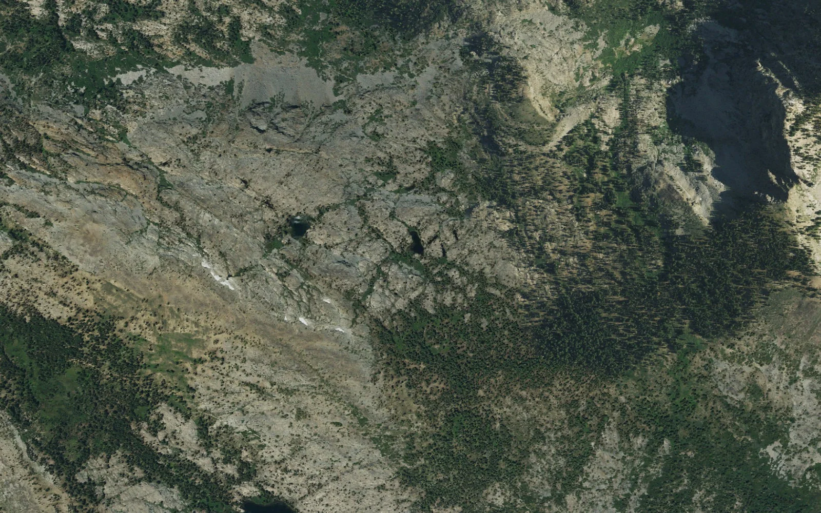 Aerial view centered on Triangle camp area