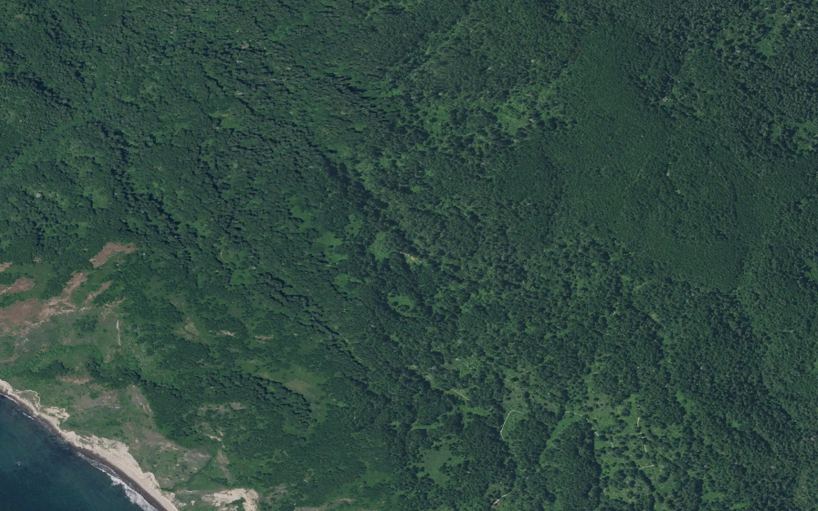Aerial view centered on Glen Camp