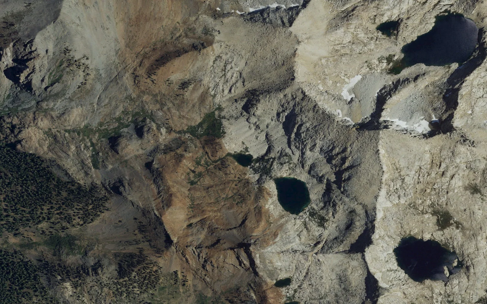 Aerial view centered on Monarch Lakes camp area
