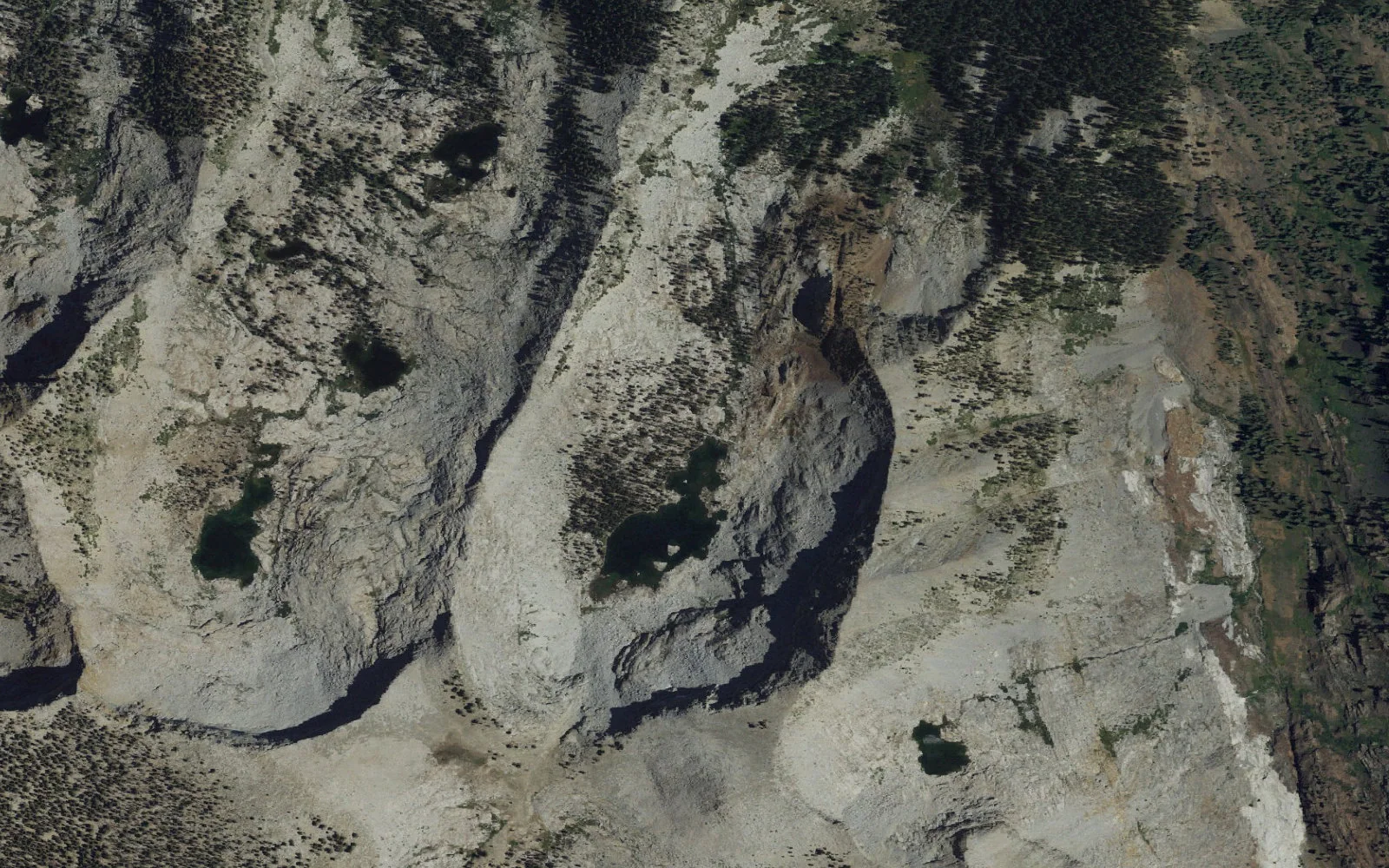 Aerial view centered on Eagle Lake camp area