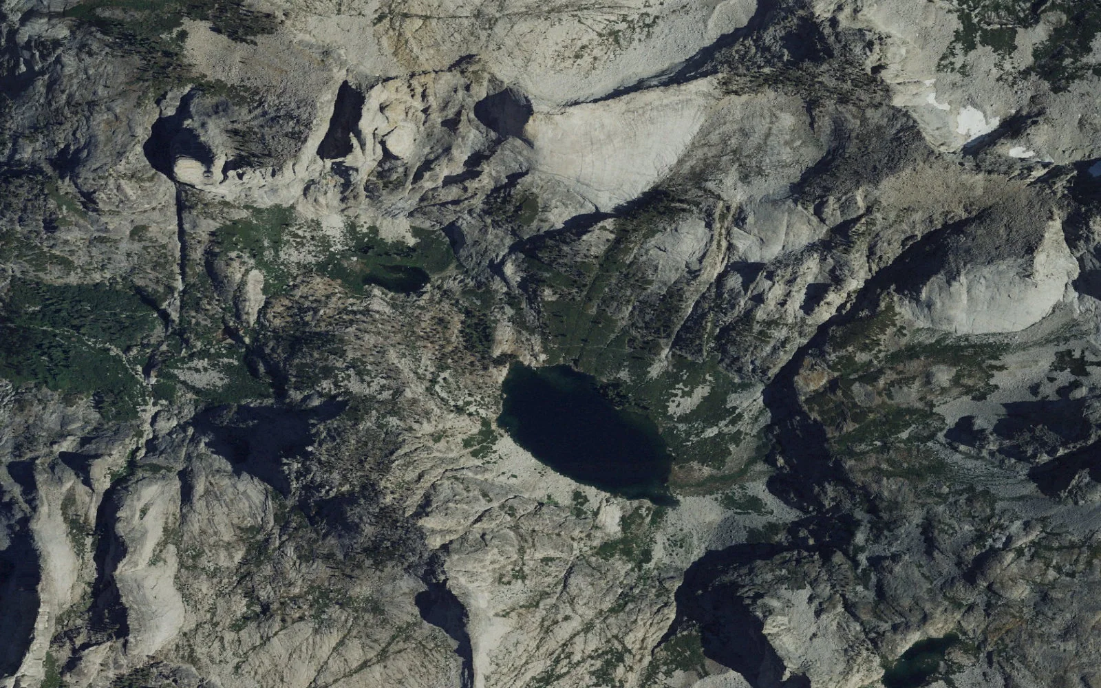 Aerial view centered on Hamilton Lakes camp area
