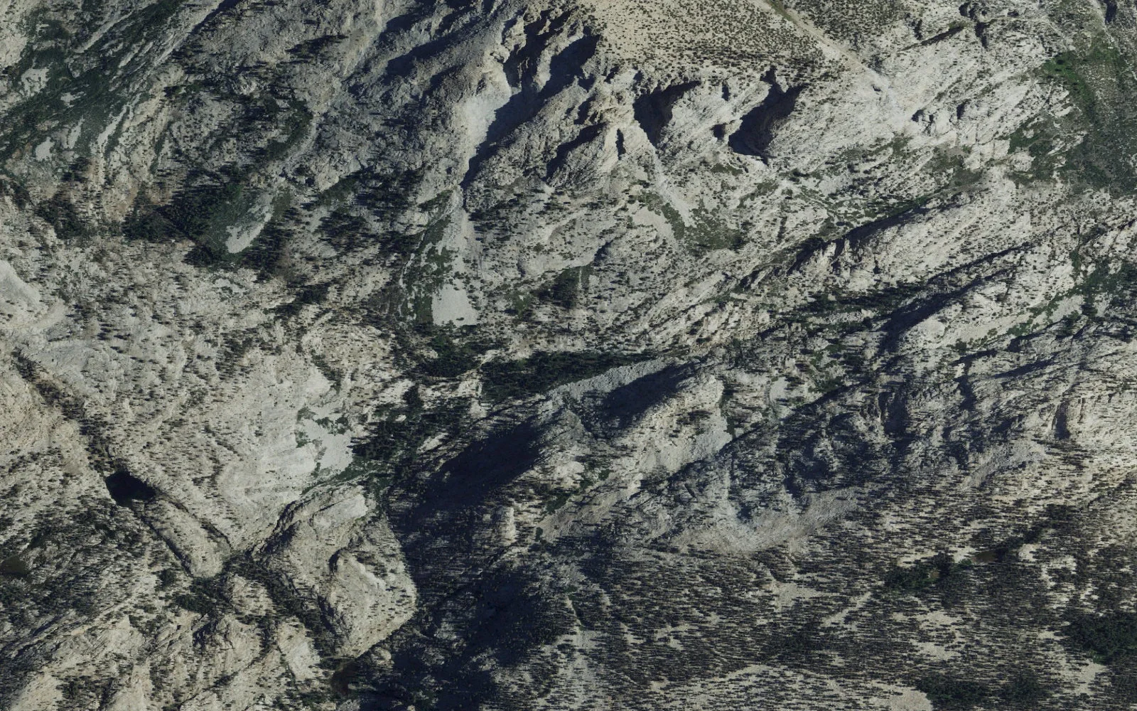 Aerial view centered on Rockslide Lake camp area