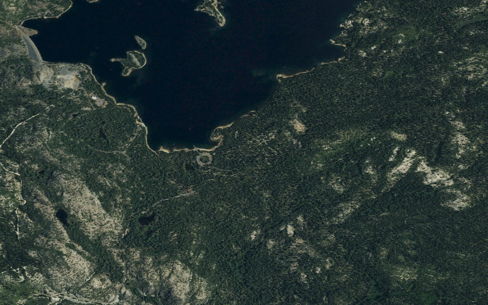 Aerial view centered on Loon Lake Trailhead