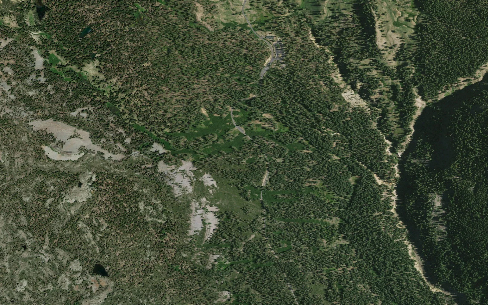Aerial view centered on Brokeoff Mountain Trailhead
