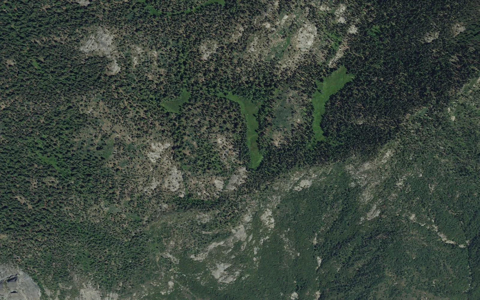 Aerial view centered on Crescent Meadow Trailhead