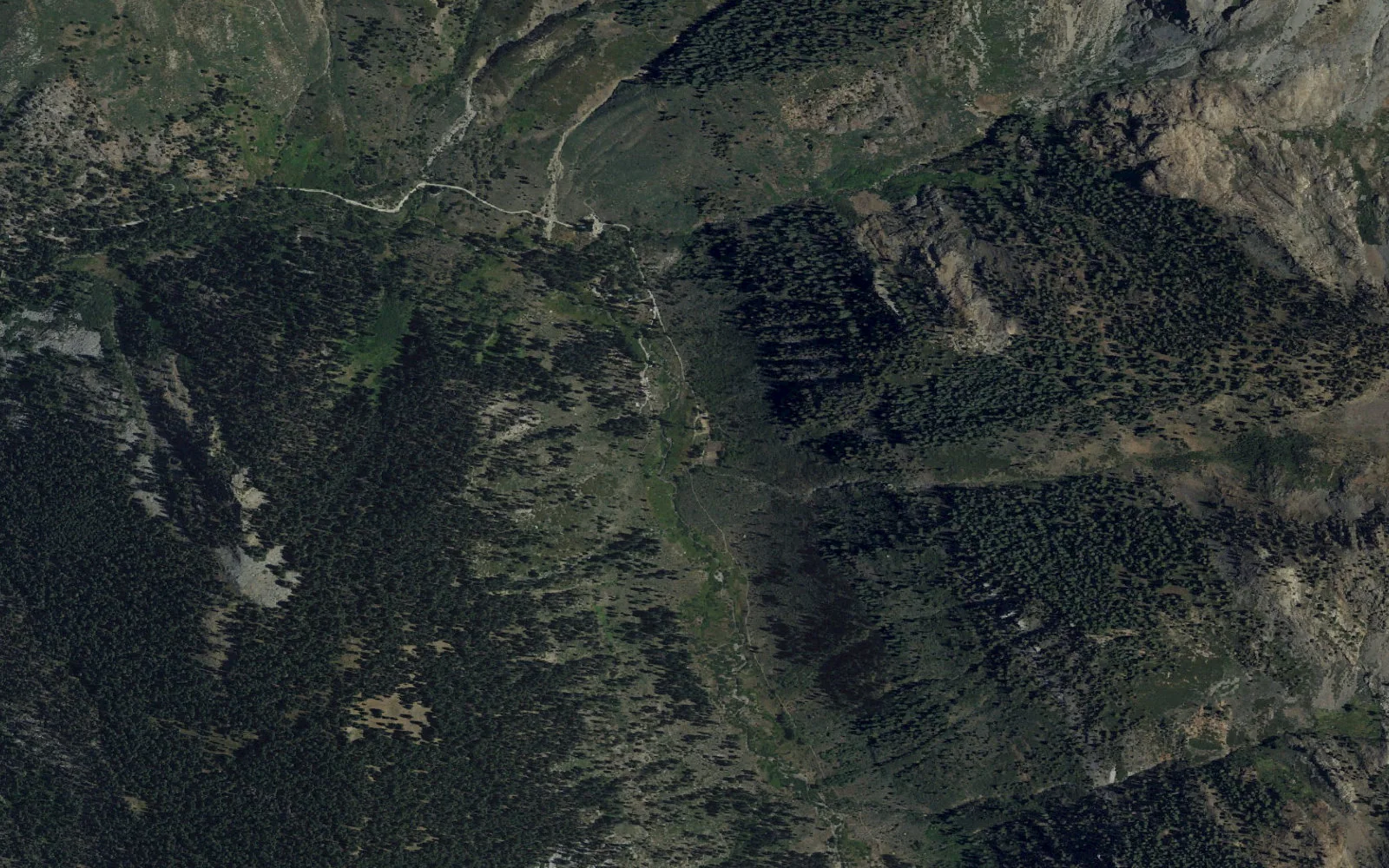 Aerial view centered on Franklin Lakes / Farewell Gap Trailhead
