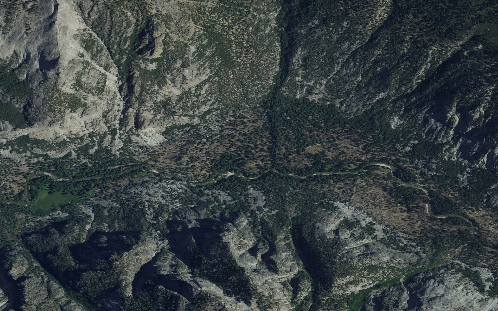 Aerial view centered on Road's End Trailhead