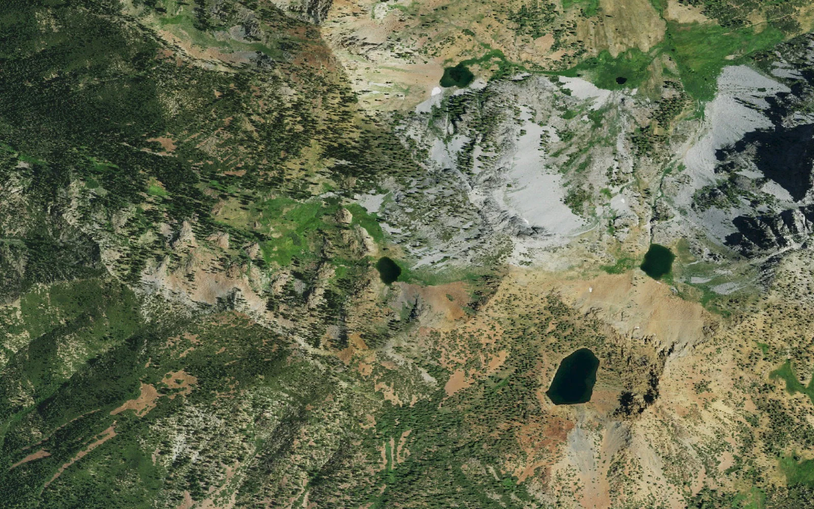 Aerial view centered on Diamond Lake camp area
