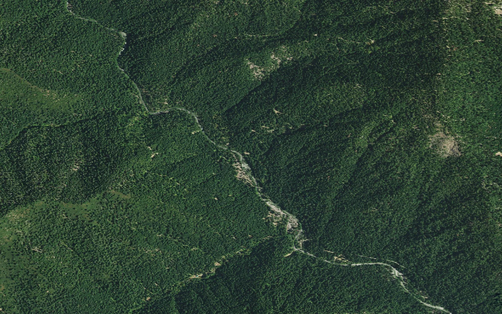 Aerial view centered on Stuart Fork Trailhead