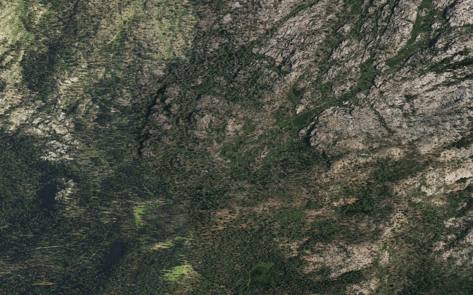 Aerial view centered on Chain Lakes camp area