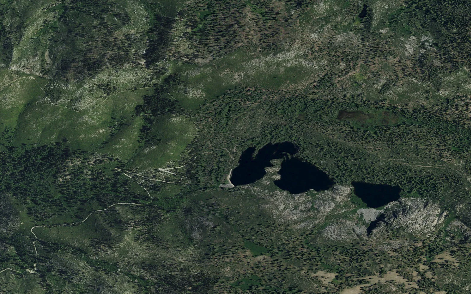 Aerial view centered on Three Lakes Trailhead