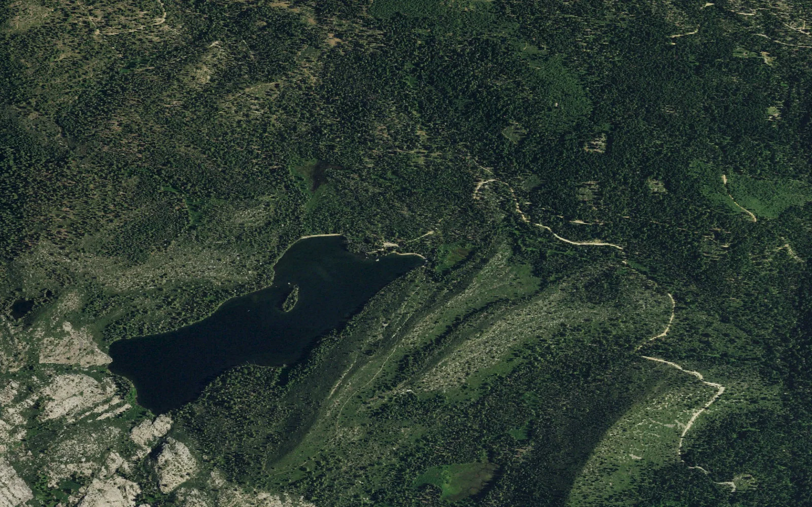 Aerial view centered on Silver Lake Trailhead