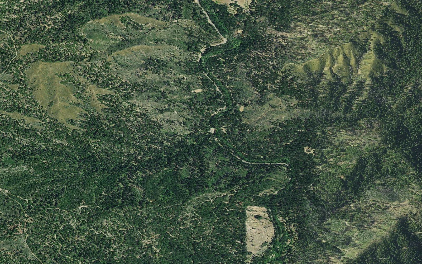 Aerial view centered on Chanchelulla Gulch Trailhead
