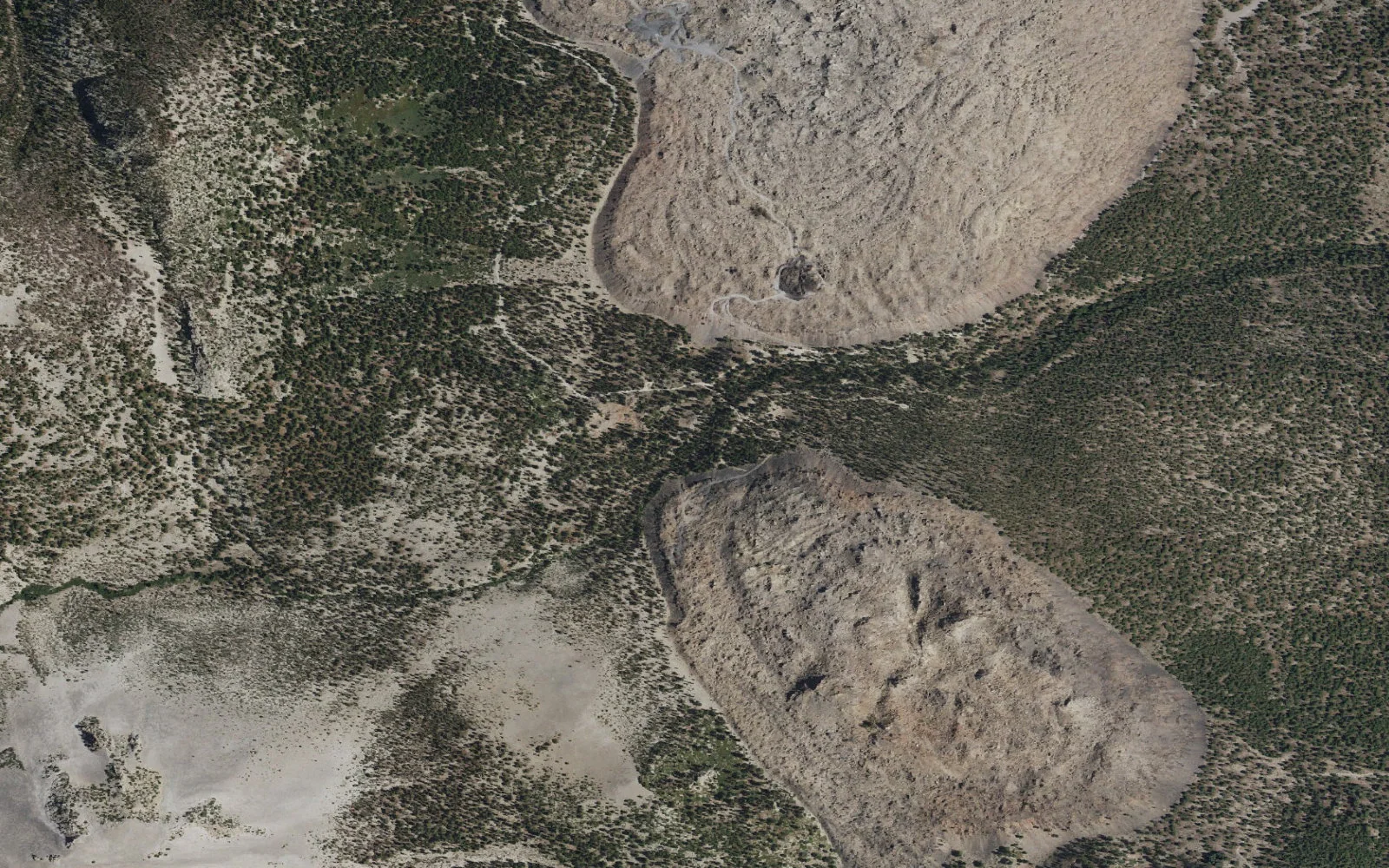 Aerial view centered on Glass Creek Meadow Trailhead