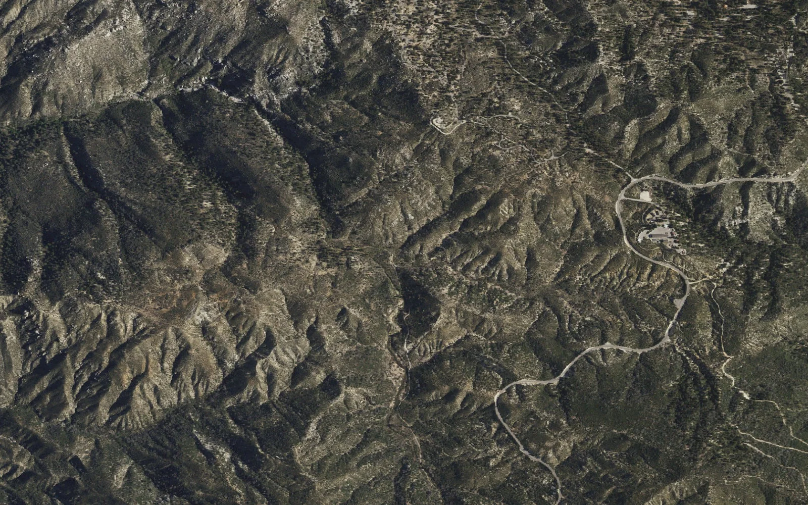 Aerial view centered on Shortcut Saddle Trailhead