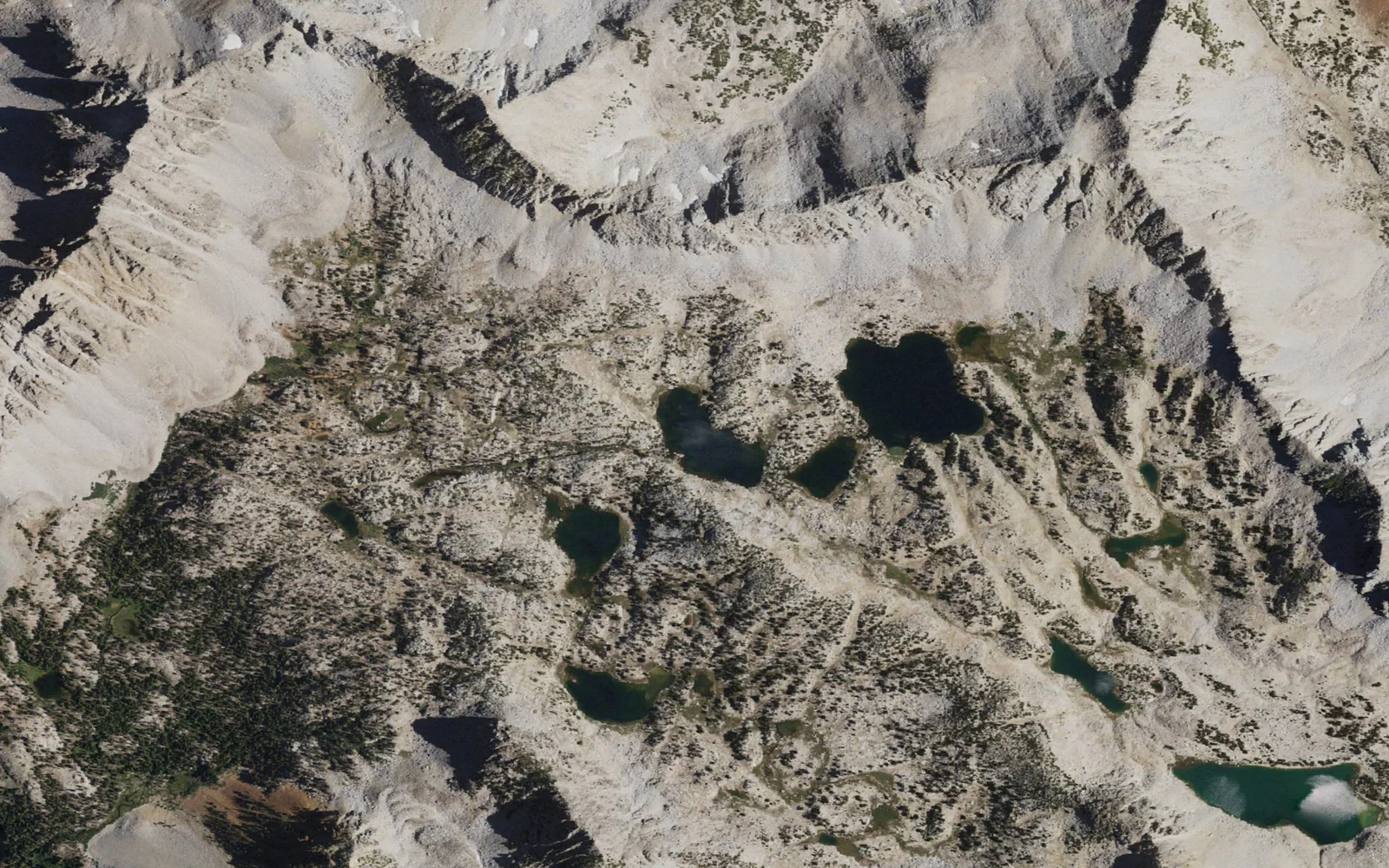 Aerial view centered on Ram Lake