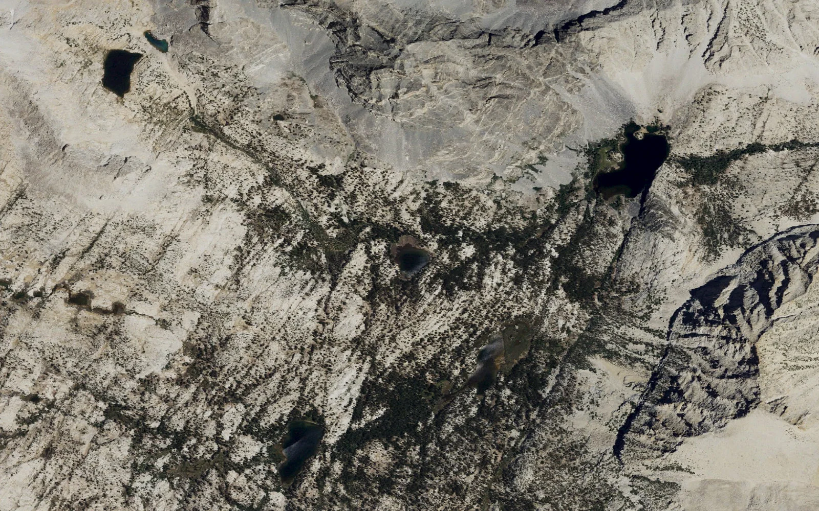 Aerial view centered on Birchim Lake