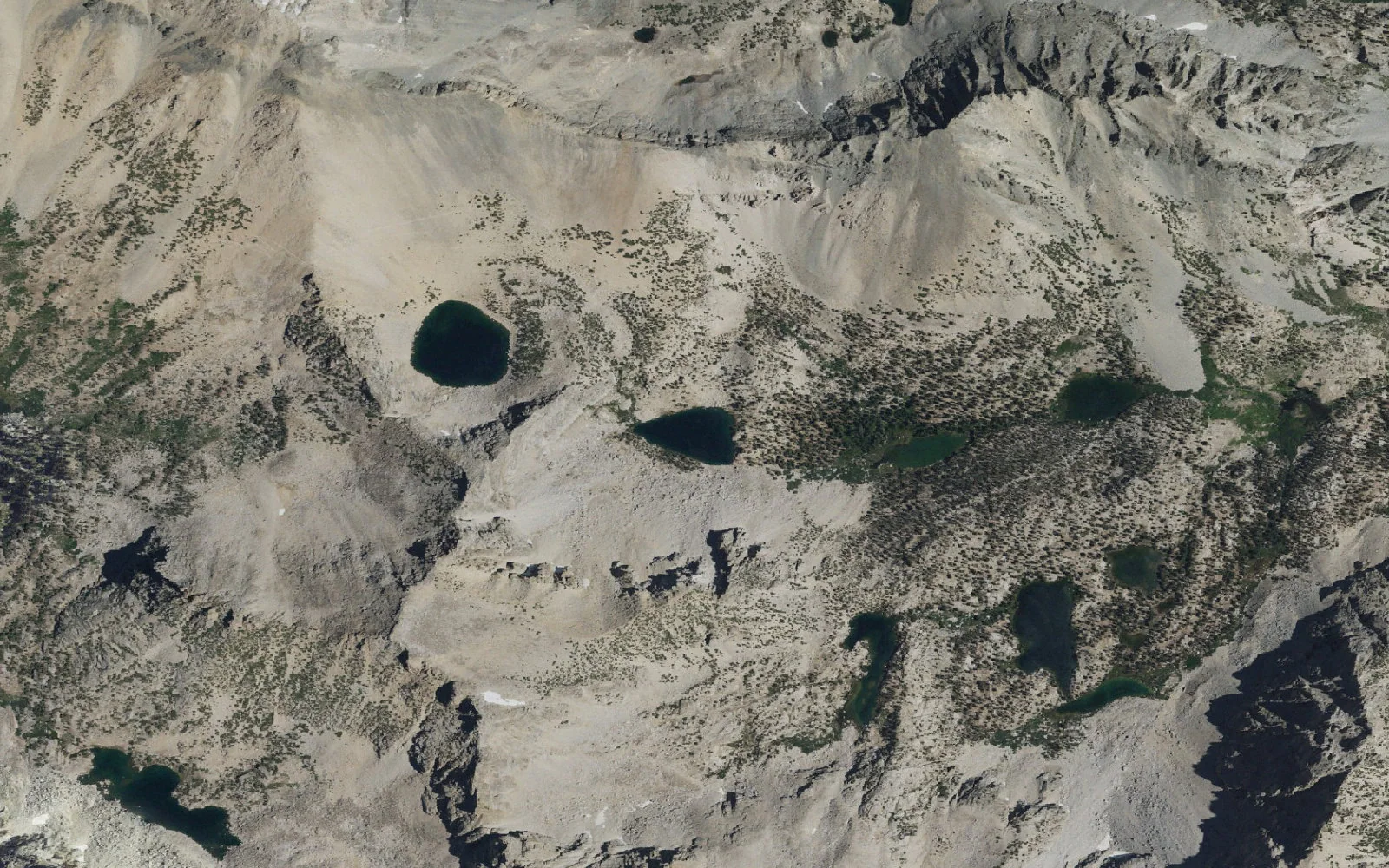 Aerial view centered on Heart Lake