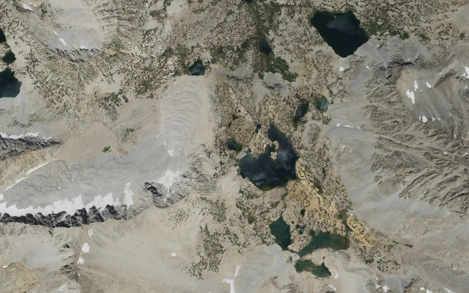 Aerial view centered on Ledge Lake