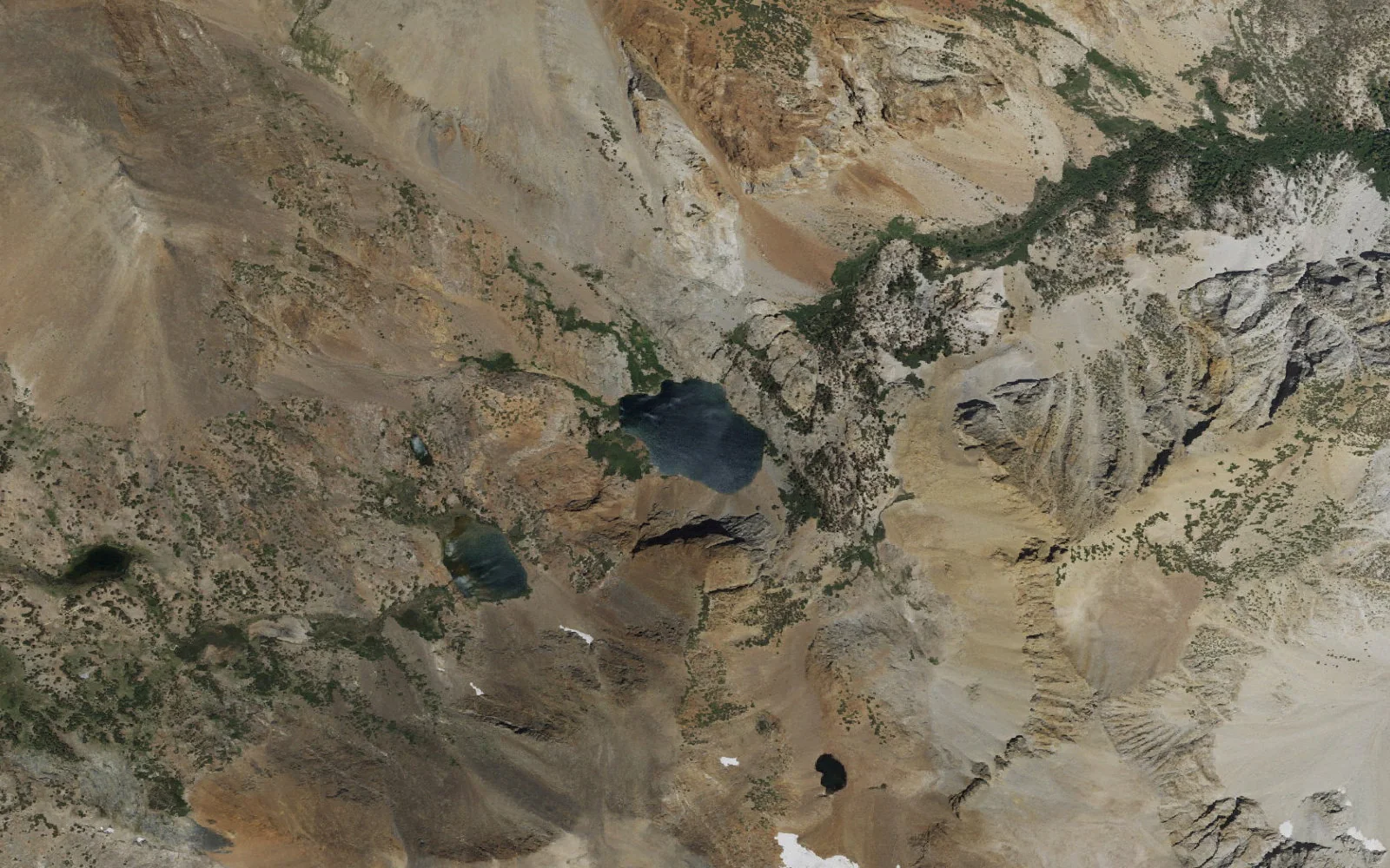 Aerial view centered on Lower Sardine Lake