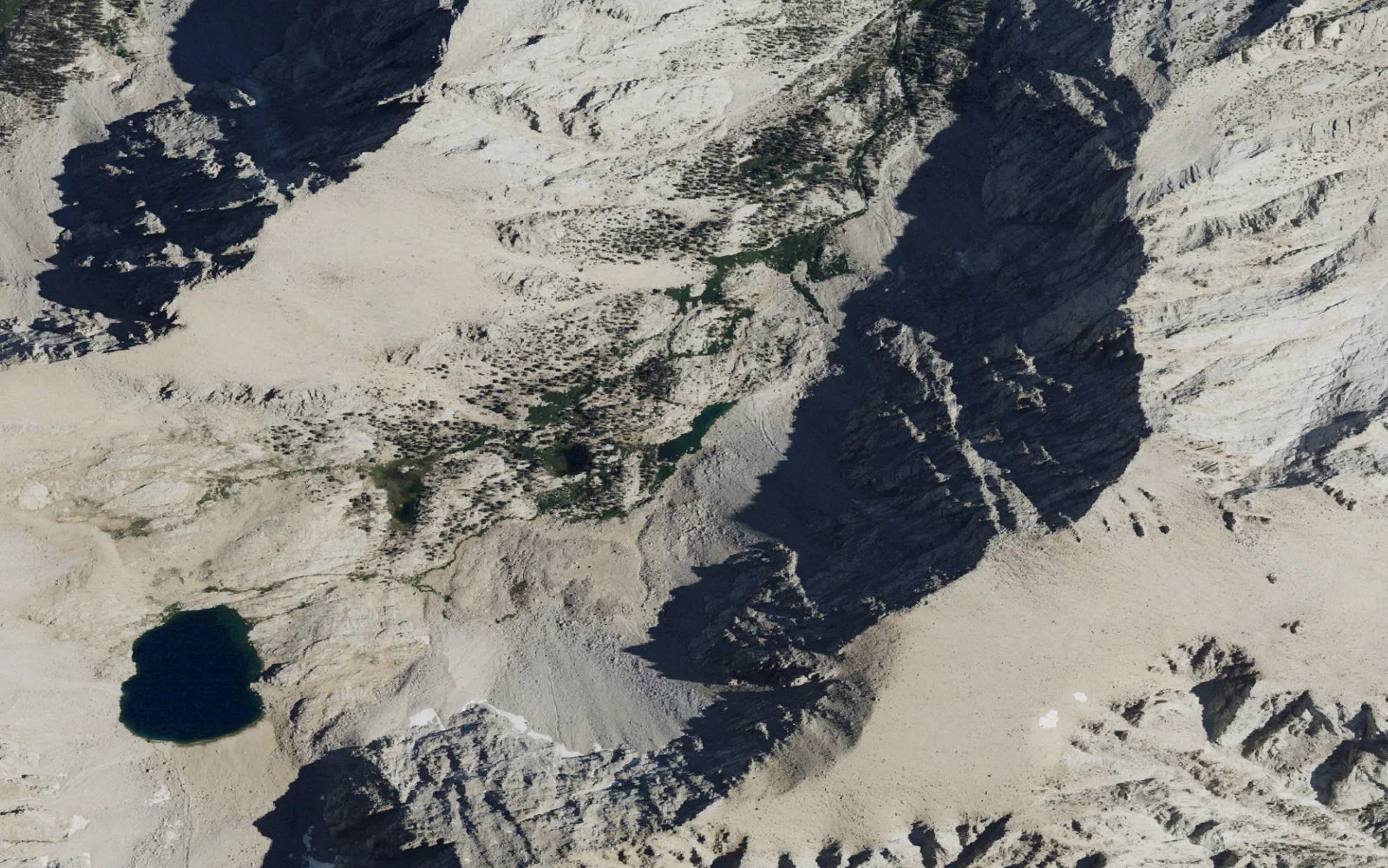 Aerial view centered on Peanut Lake