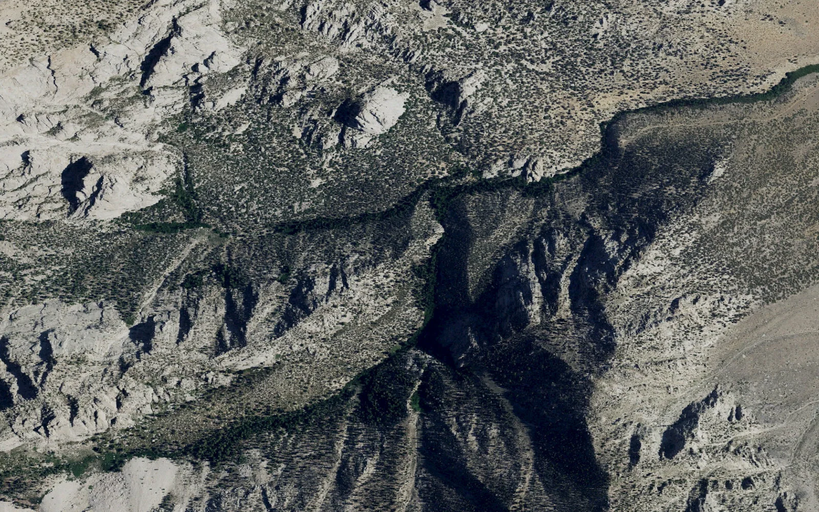 Aerial view centered on Tuttle Creek Ashram corridor