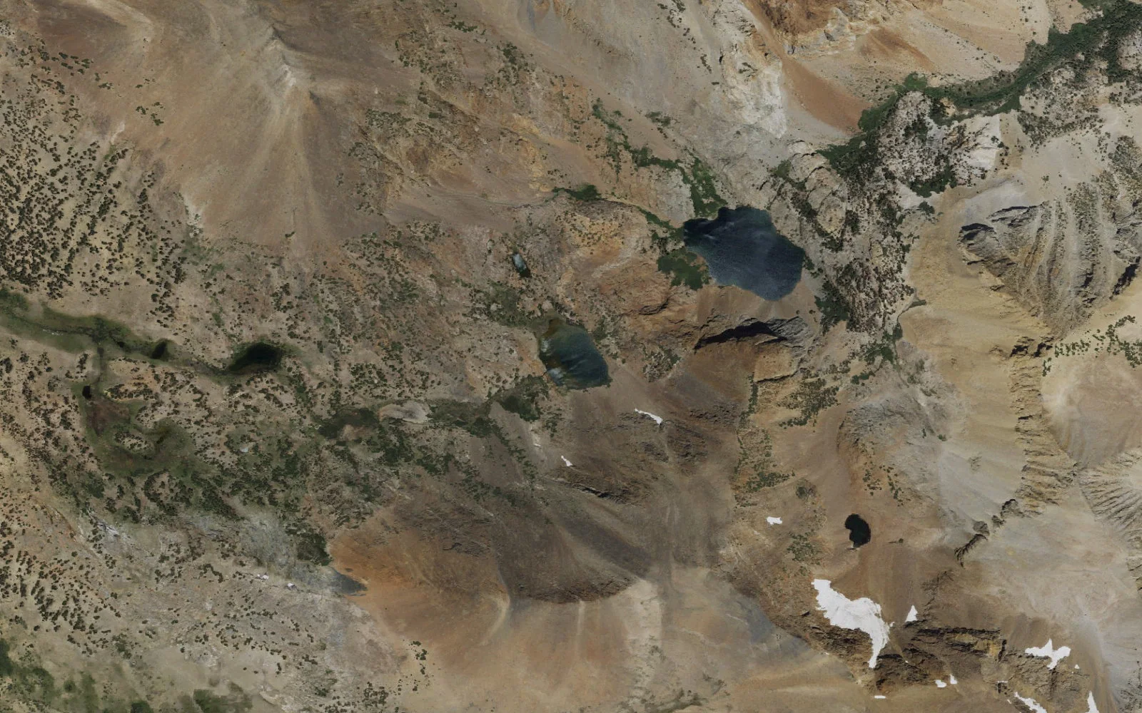 Aerial view centered on Upper Sardine Lake
