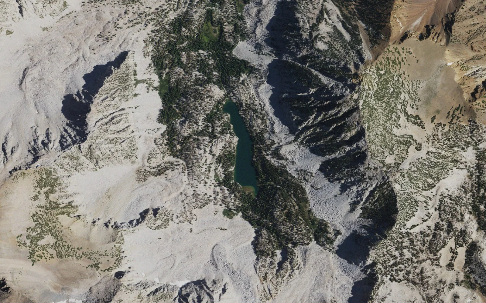 Aerial view centered on Valentine Lake