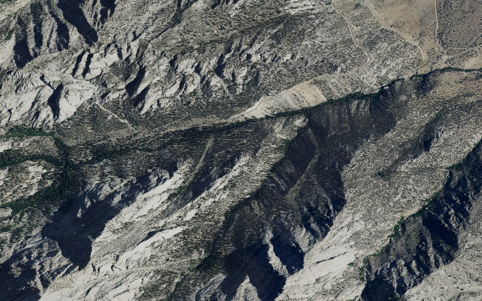 Aerial view centered on Meysan Lakes Trailhead