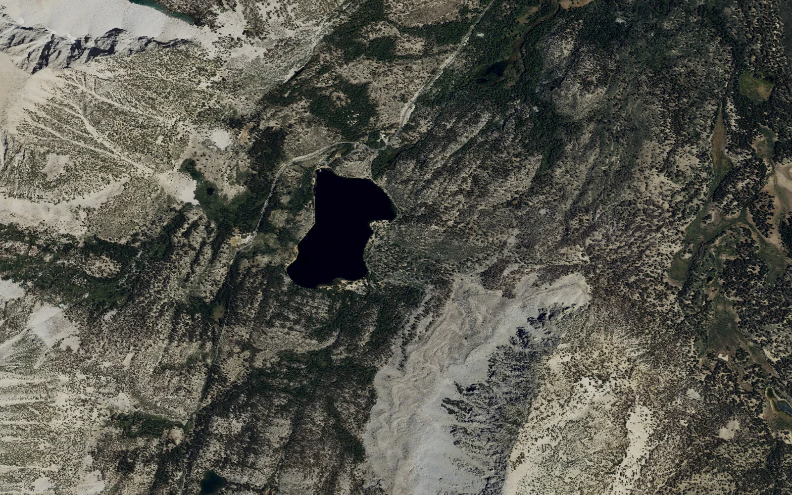Aerial view centered on Tamarack Lakes Trailhead