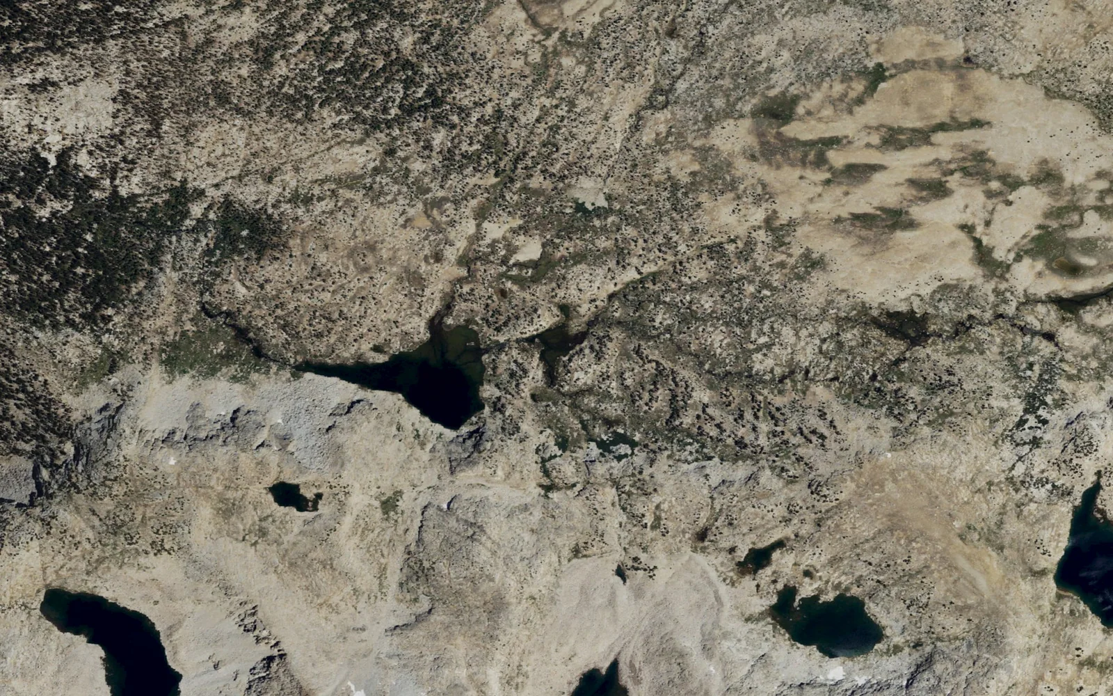 Aerial view centered on Upper Golden Trout Lake